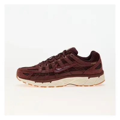 Sneakers Nike P-6000 Se Dark Pony/ Burgundy Crush-Metallic Gold EUR