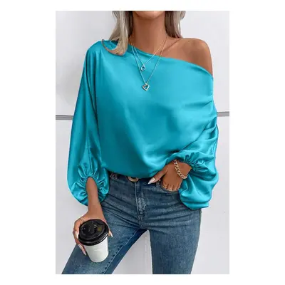 Blusa Elegante Con Scollo Asimmetrico, Di Colore Azzurro