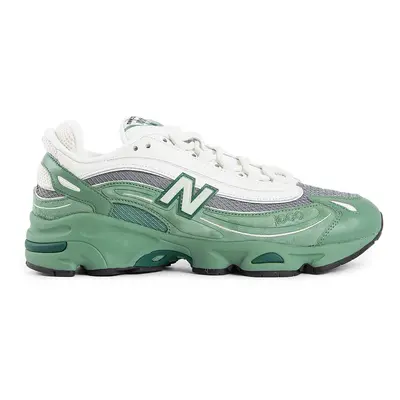 NEW BALANCE UNISEX GREEN SNEAKERS