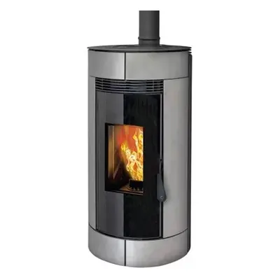 Stufa a pellet ermetica TermoVana Opera 9.0 Metal Line Metallo spazzolato sistema scarico Poujou