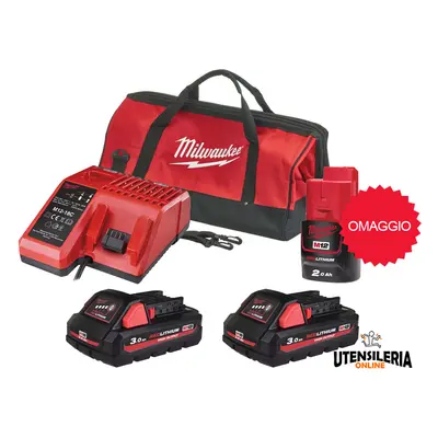 Energy Kit M18 HNRG-302 Milwaukee con 2 batterie 3Ah e caricabatterie + batteria M12 OMAGGIO